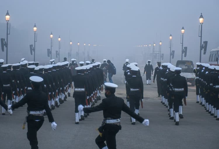 Republic Day 2022: बिना मुख्य अतिथि के संपन्न होगी गणतंत्र दिवस की परेड, समारोह में होगा ये खास बदलाव