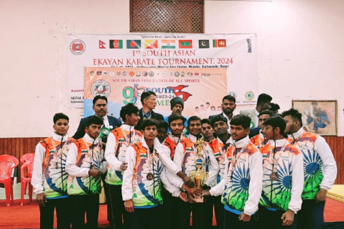 9वीं साउथ एशियन चैंपियनशिप में कोडरमा के खिलाड़ियों का जलवा, सॉफ्ट क्रिकेट टूर्नामेंट में बने चैंपियन