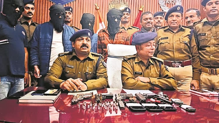 पटना: प्रॉपर्टी डीलर सत्येंद्र सिंह हत्याकांड का हुआ खुलासा, रंगदारी नहीं देने पर 20 लाख की दी गयी थी सुपारी