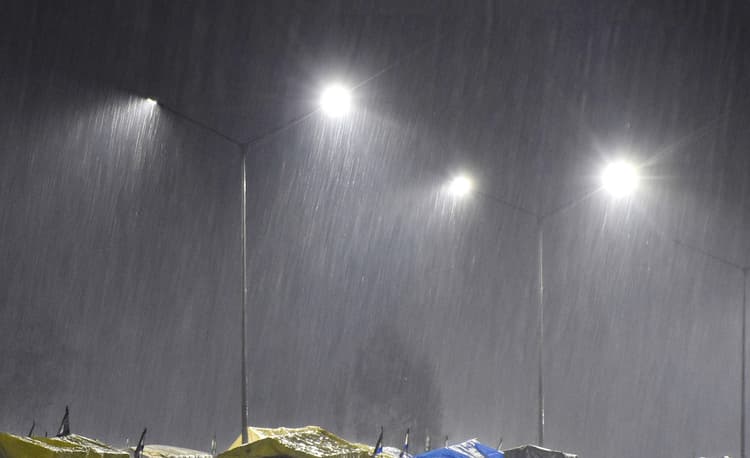 Jharkhand Weather Forecast : बीमार कर रहा है मौसम, दिन में गरमी और रात में कनकनी