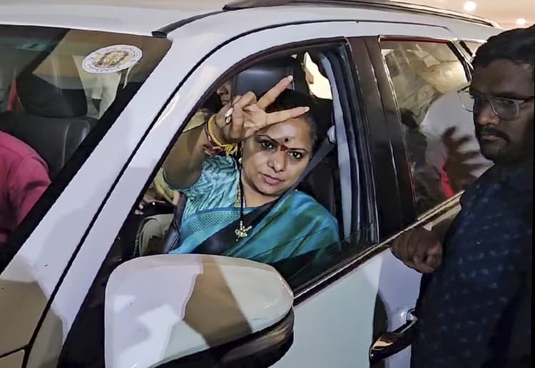 Delhi Excise Policy : मोबाइल फोन ‘फॉर्मेट’ करने के आरोप ‘फर्जी’, के. कविता की दलील पर सुप्रीम कोर्ट ने दी जमानत