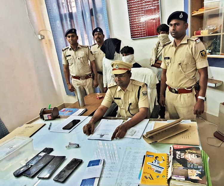 जामताड़ा की तरह साइबर फ्रॉड कर रहे जमुनियां गांव के युवा, लोगों को लगा रहे करोड़ों का चूना