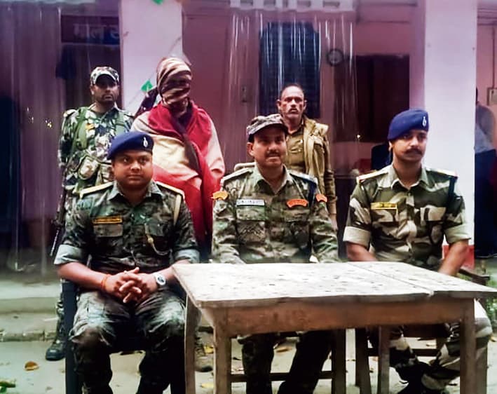 खगड़िया जिले से 50,000 रुपये का इनामी नक्सली मनोज सदा चढ़ा पुलिस के हत्थे, रामानंद यादव हत्याकांड में था वांटेड