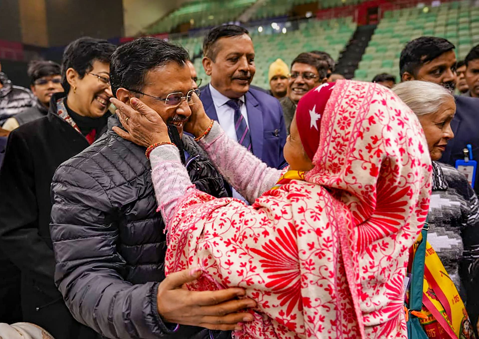 ‘भारी जुर्माना लगाना चाहिए’, अरविंद केजरीवाल को सीएम पद से हटाने की मांग पर हाई कोर्ट ने याचिकाकर्ता को लगाई फटकार