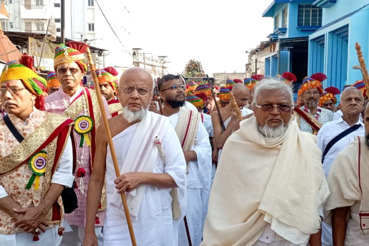 गिरिडीह : मधुबन में 850 श्रावक-श्राविकाओं का मंगल प्रवेश