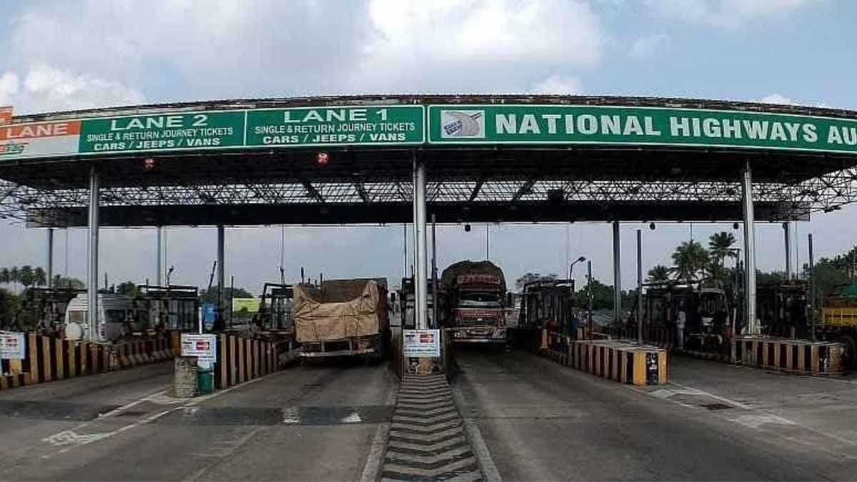 बिहार में 20 किमी टोल फ्री सफर का दावा फेल, अर्धनिर्मित फोरलेन पर 60 की जगह 48 किमी पर हो रही वसूली