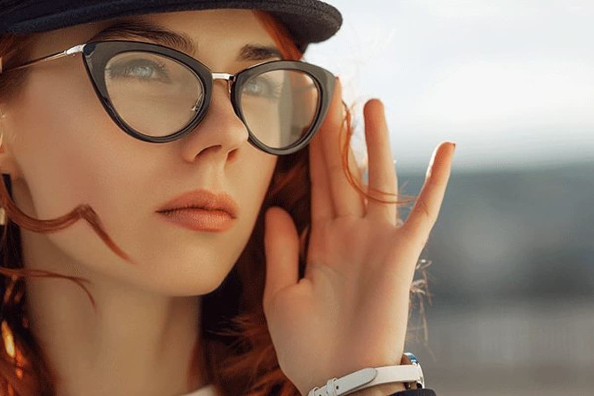 Dry Eyes In Summer: हीटवेव के दौरान बढ़ जाती हैं ड्राइ आइ की समस्याएं, रखें आंखों की सेहत का ख्याल