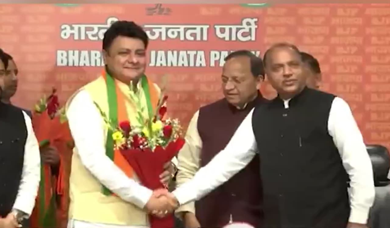 Himachal Politics: सुक्खू सरकार पर मंडराया खतरा, कांग्रेस के 6 बागी MLA BJP में शामिल, क्या है विधानसभा में स्थिति