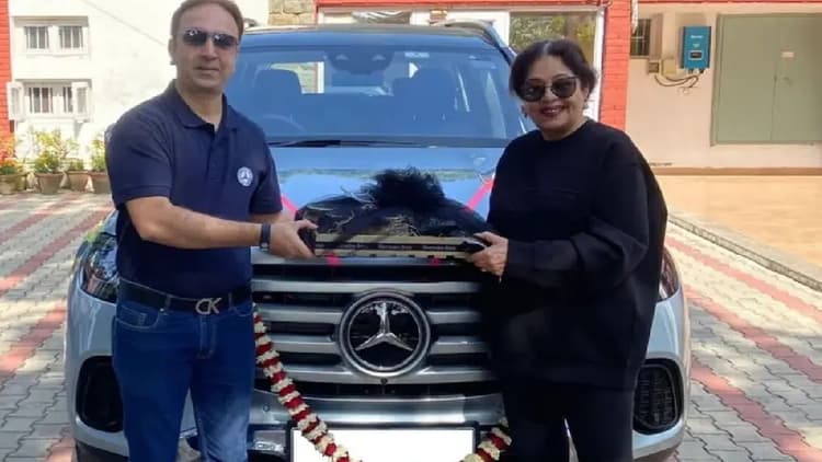 Mercedes-Benz GLS: बॉलीवुड अभिनेत्री किरण खेर के घर आई नई कार