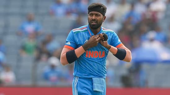 IPL 2024: प्रवीण कुमार ने हार्दिक पांड्या को लगाई लताड़, जानें क्या है वजह IPL 2024: प्रवीण कुमार ने हार्दिक पांड्या को लगाई लताड़, जानें क्या है वजह