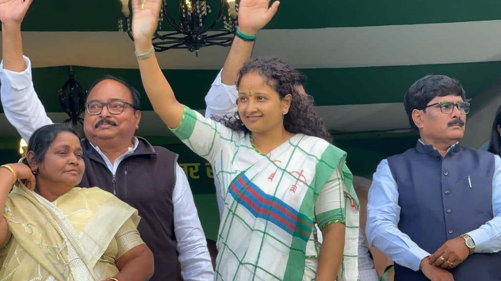 kalpana soren active in politics at giridih jmm foundation day