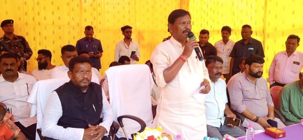 Arjun Munda in Seraikela Kharsawan