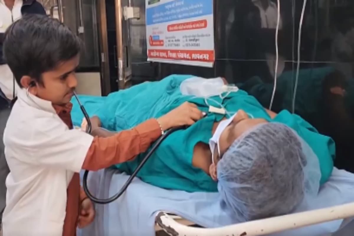 Ganesh Baraiya: कद भले ही छोटा लेकिन हौसला आसमान छूने वाला, जानें डॉक्टर गणेश बरैया की कहानी