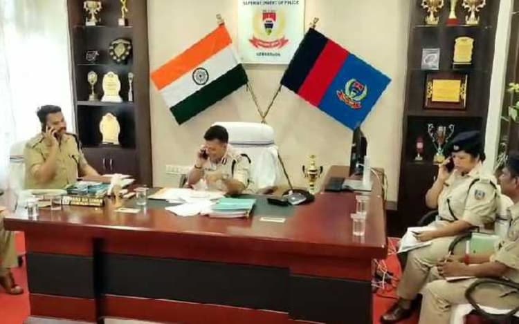 लोकसभा चुनाव 2024 : सुरक्षा-व्यवस्था की समीक्षा करने लोहरदगा पहुंचे आईजी