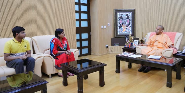 UP News: सीएम योगी के प्रयासों से मेघालय से अखिलेश का रेस्क्यू, परिजनों ने जताया आभार