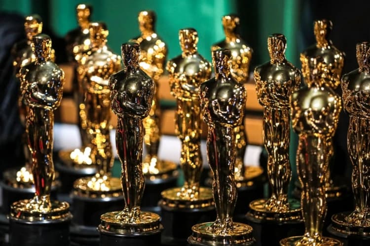 Oscars Nomination 2025: ऑस्कर में नॉमिनेट हुई प्रियंका चोपड़ा और गुनीत मोंगा की ये फिल्म, देखें नॉमिनेशन की पूरी लिस्ट