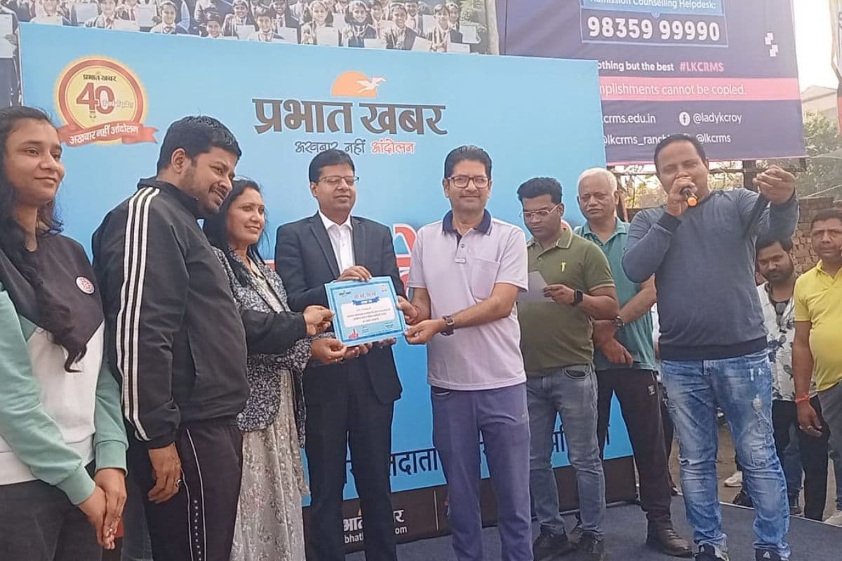 रांची में प्रभात खबर की मतदाता जागरूकता रैली, डीसी राहुल कुमार सिन्हा ने लोगों से की मतदान करने की अपील