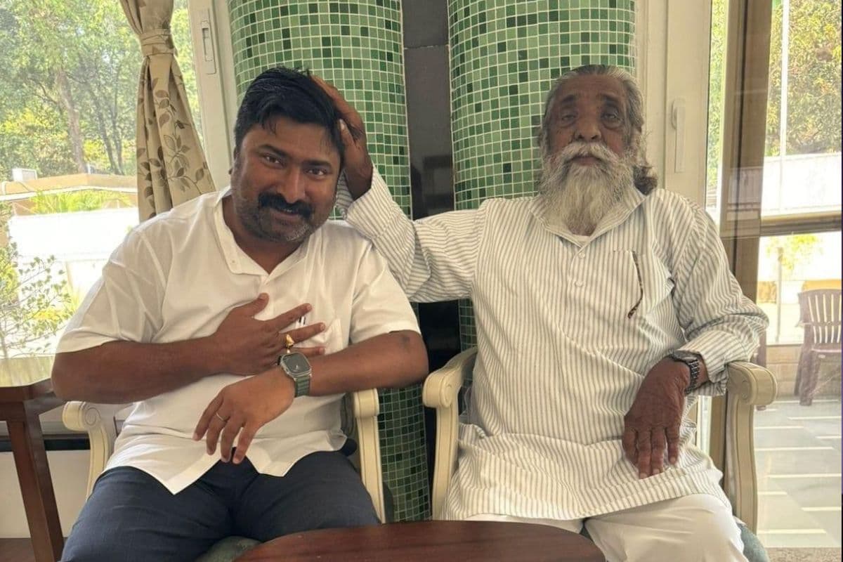 Lok Sabha Election: दिशोम गुरु शिबू सोरेन से रांची में मिले राजमहल सांसद विजय हांसदा, गुरुजी ने दिया सफलता का मंत्र