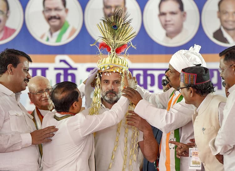 Lok Sabha Election 2024 : हेलीकॉप्टर का ईंधन हो गया खत्म? मध्य प्रदेश में राहुल गांधी के रात्रि विश्राम पर राजनीति तेज