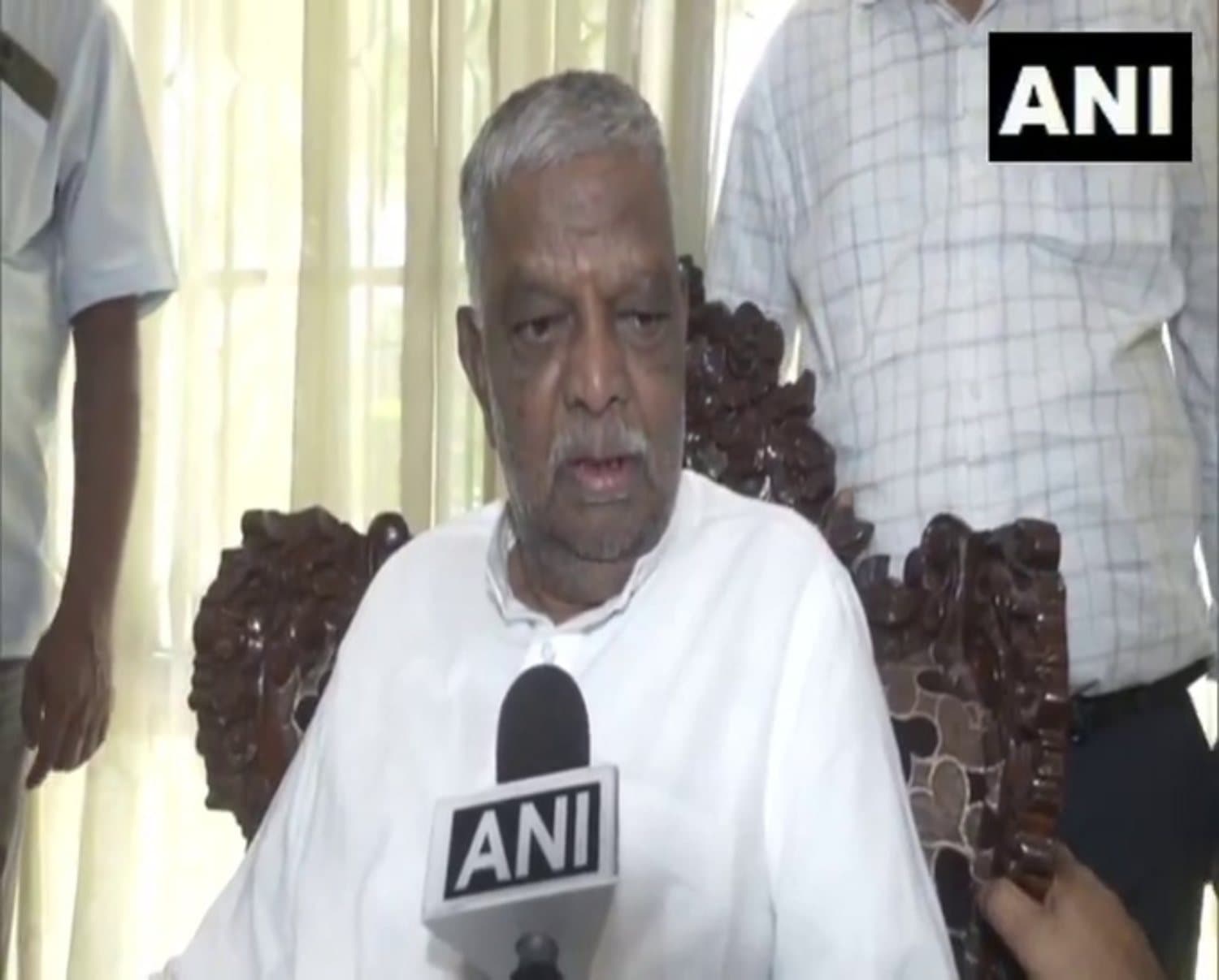 Karnataka: चामराजनगर से बीजेपी सांसद वी श्रीनिवास प्रसाद का निधन, राजनीति से ले चुके थे संन्यास