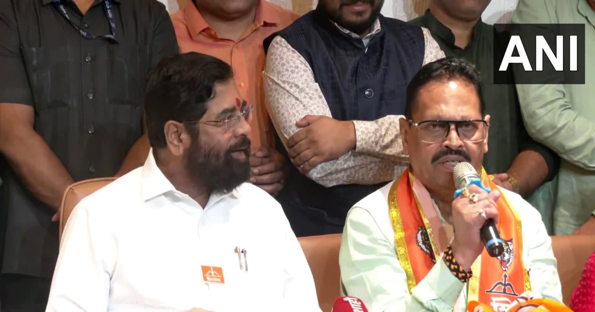 Lok Sabha Election 2024: उद्धव ठाकरे गुट को झटका, पूर्व मंत्री बबनराव घोलप एकनाथ शिंदे गुट में शामिल