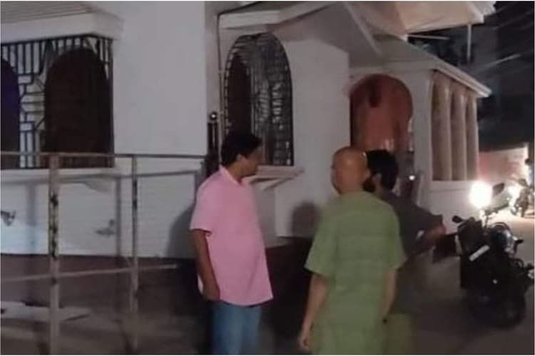 पश्चिम बंगाल : बीरभूम में चोर मस्त पुलिस पस्त !