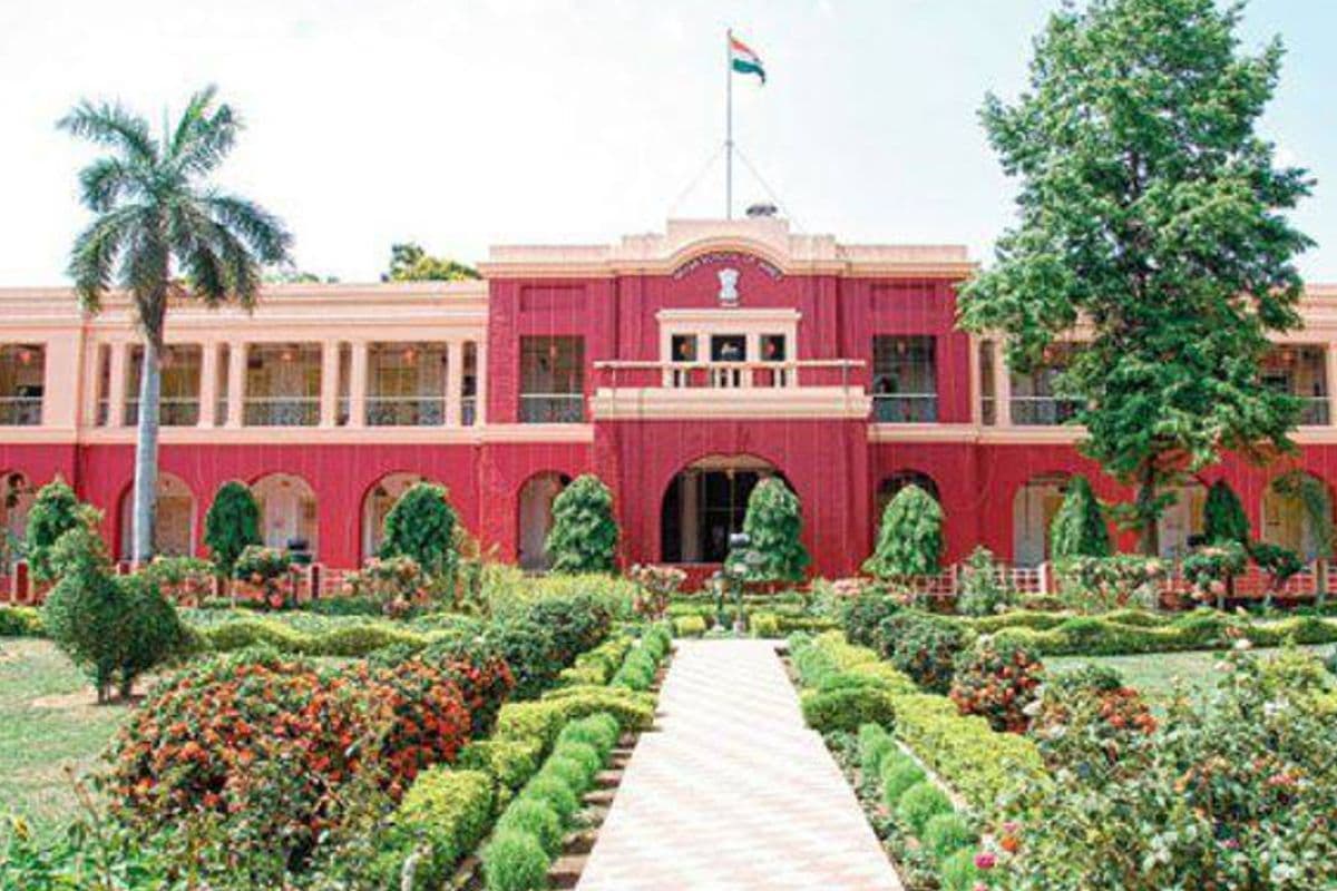आईआईटी आईएसएम धनबाद की बड़ी उपलब्धि, चार वर्ष में 12 वैज्ञानिकों के 23 आविष्कारों को मिला पेटेंट