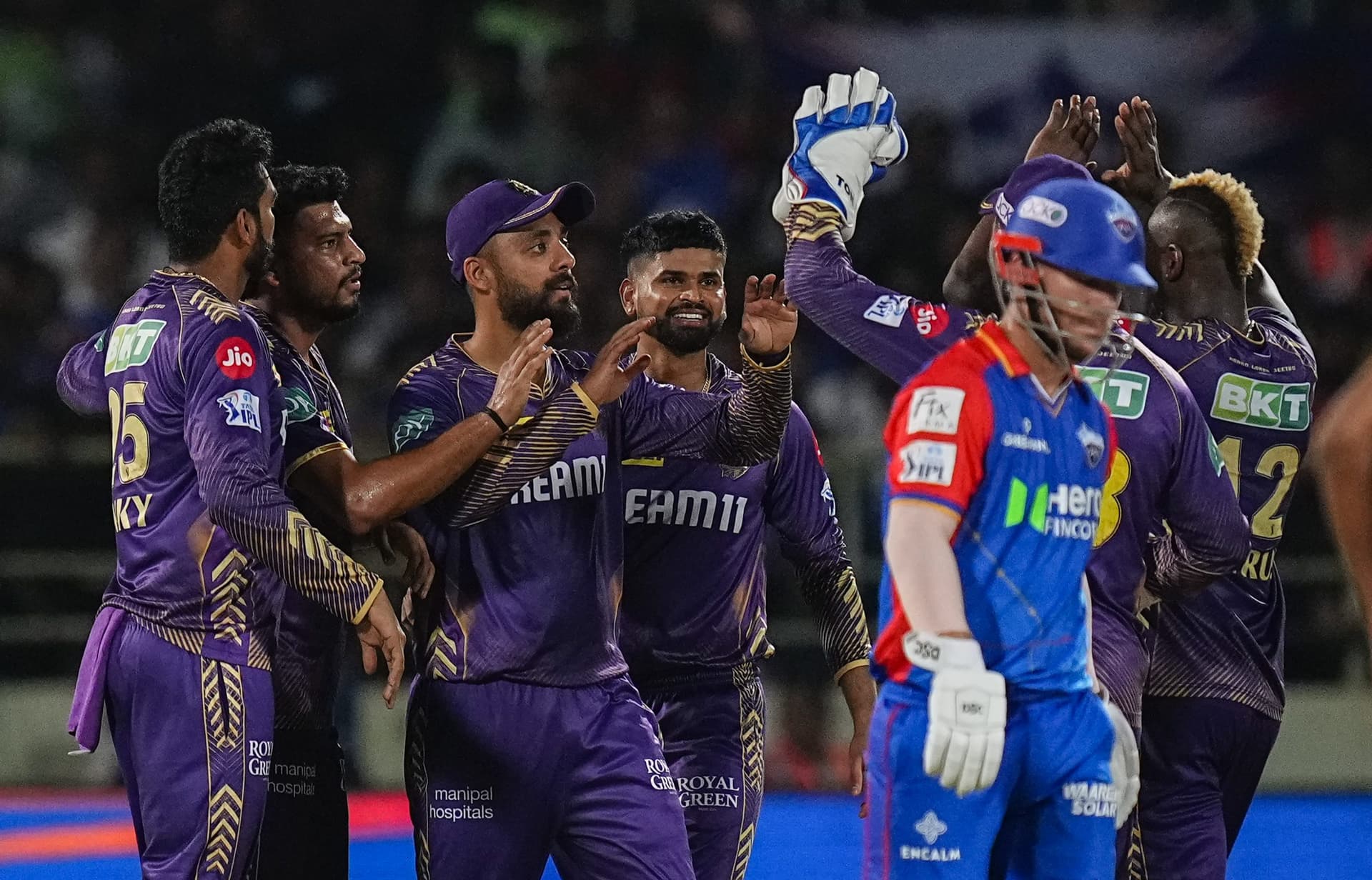 IPL 2024, DC vs KKR: केकेआर ने दिल्ली कैपिटल्स को 106 रन से रौंदा, नारायण ने की छक्कों की बौछार