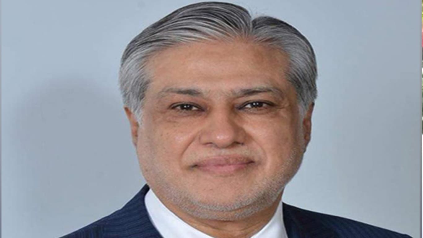 Ishaq Dar: कौन हैं इशाक डार? जिसे पाकिस्तान का उपप्रधानमंत्री बनाया गया