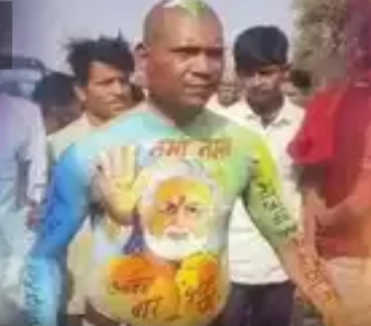 Jamui: पीएम मोदी का 'जबरा फैन', पीएम की हर सभा में लोगों को पिलाता है चाय
