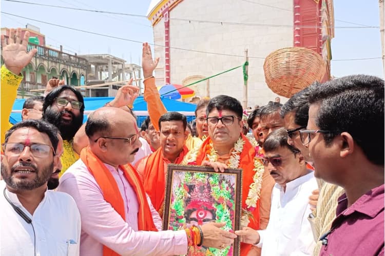 WB News : बीरभूम में रामनवमी रैली में जाने से भाजपा प्रार्थी को पुलिस और बीडीओ ने रोका ,हुई झड़प