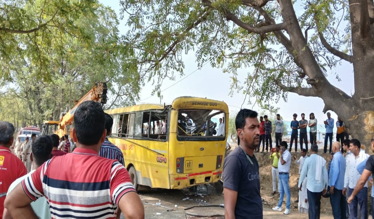 Mahendragarh School Bus Accident: हरियाणा स्कूल बस हादसे में बड़ी कार्रवाई, सहायक सचिव तत्काल प्रभाव से निलंबित