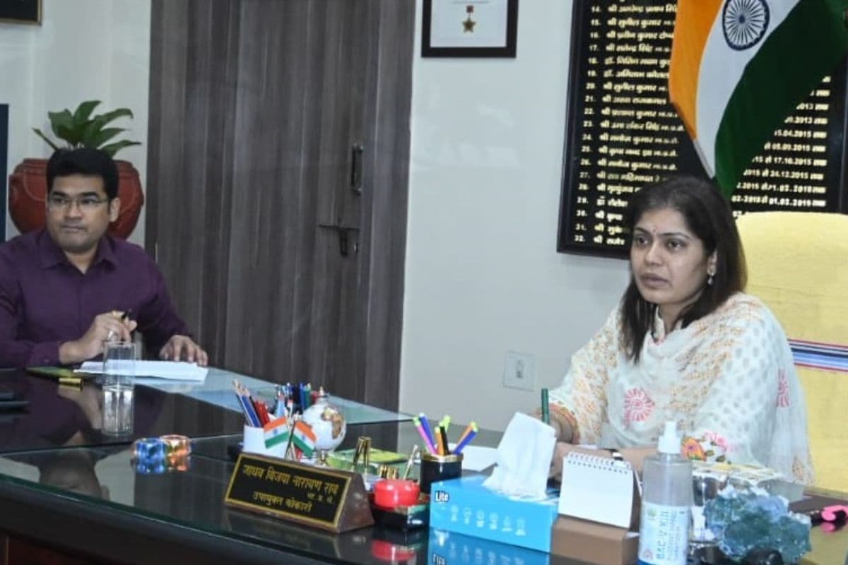 बोकारो डीसी विजया जाधव बोलीं, भाईचारे के साथ मनाएं रामनवमी, सोशल मीडिया पर नहीं फैलाएं अफवाह