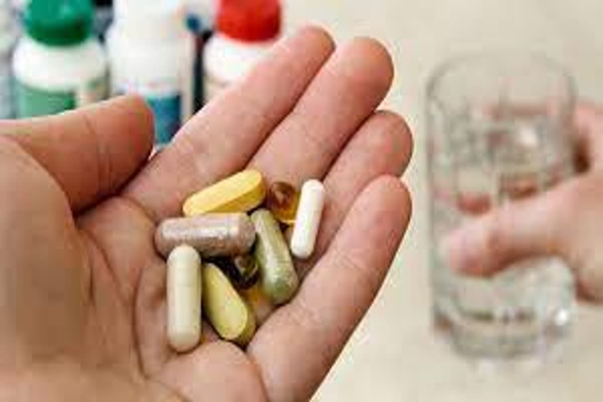 Vitamin D supplements 75 वर्ष से कम के स्वस्थ वयस्कों को नहीं है जरूरत