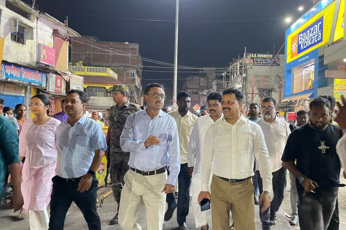 गिरिडीह में रामनवमी को लेकर एसपी ने लिया सुरक्षा-व्यवस्था का जायजा, लोगों से की ये अपील