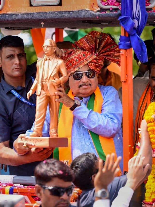 Lok Sabha Election 2024 : चुनाव प्रचार में साथ दिखे नितिन गडकरी और देवेंद्र फडणवीस
