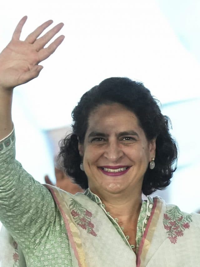 Lok Sabha Election 2024 : यदि पीएम मोदी युद्ध रोक सकते हैं तो.., प्रियंका गांधी ने किया कटाक्ष