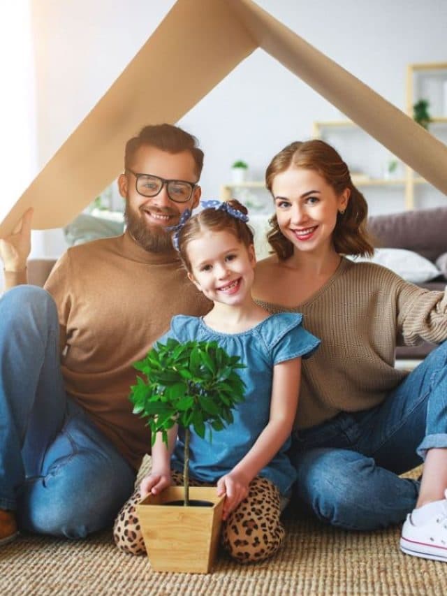 VASTU TIPS: रोजाना करें ये काम, घर में तेज रफ्तार से बढ़ेगी सुख समृद्धि