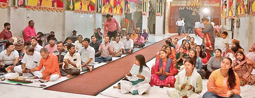 भजनों से गूंज उठा श्याम मंदिर