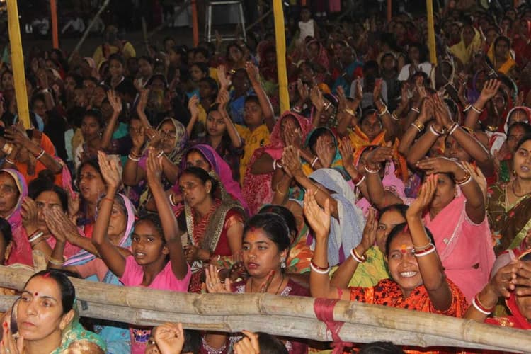 महारास लीला व रुक्मिणी विवाह प्रसंग का किया गया वर्णन