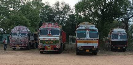रानीश्वर में डीटीओ ने चार वाहनों को किया जब्त