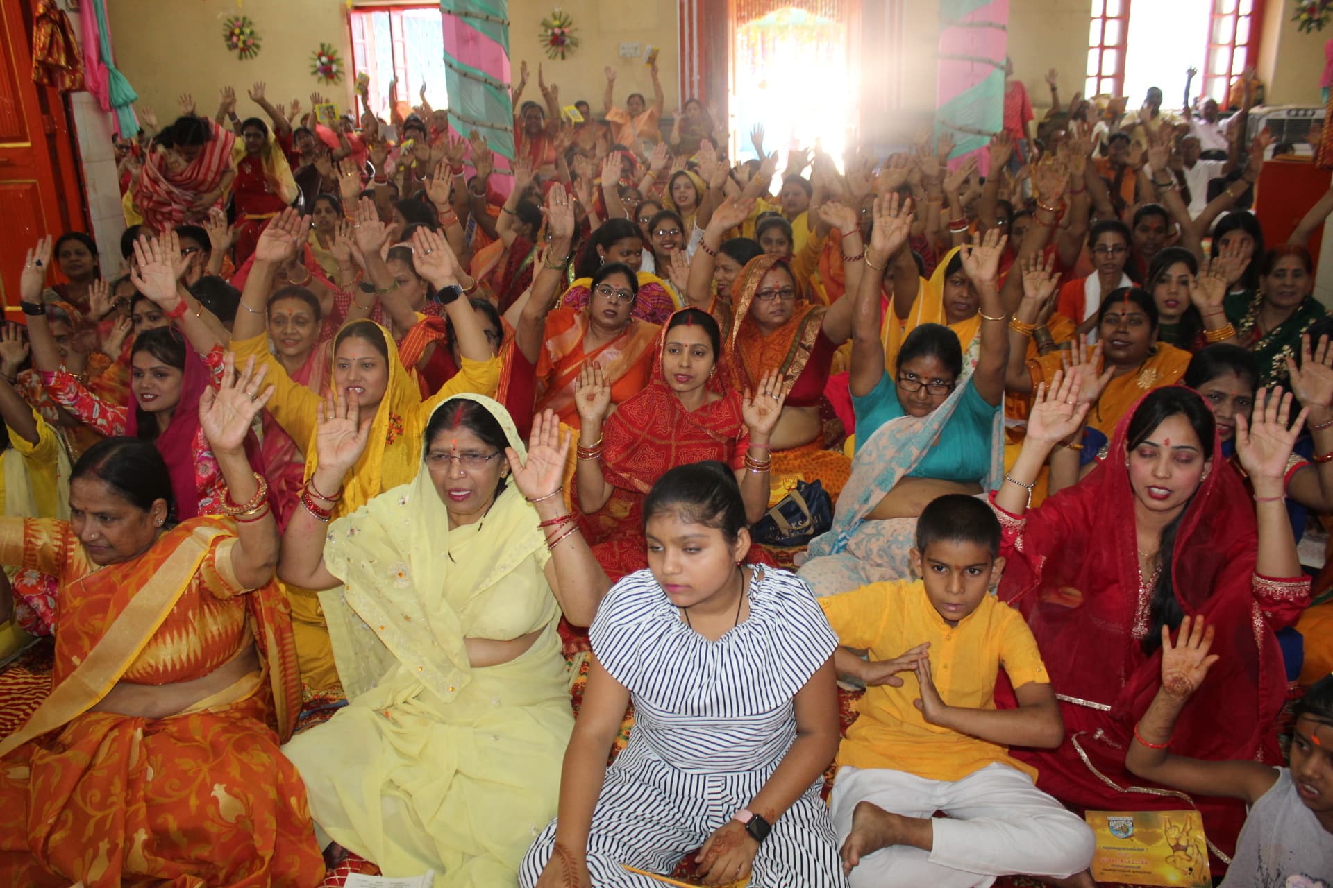 गिरिडीह में गूंजा जय श्री राम-जय हनुमान के जयकारे