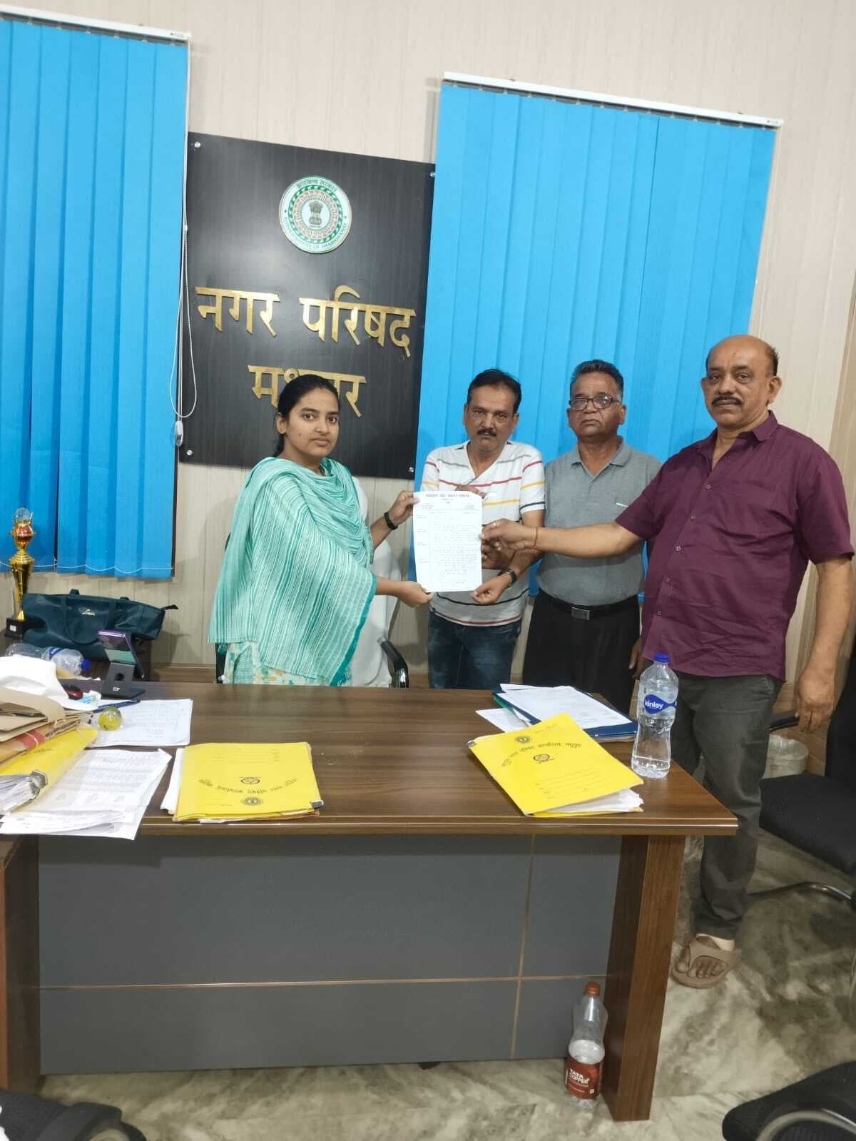 श्मशान घाट प्रबंध समिति ने बैकुंठ धाम में होने वाले विकास कार्य में अनियमितता का मसला उठाया, कार्रवाई की मांग