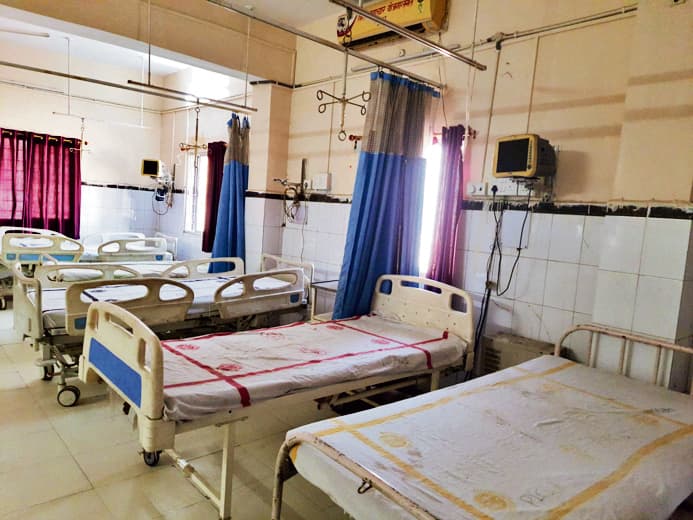 आइसीयू नहीं आता गंभीर मरीजों के काम