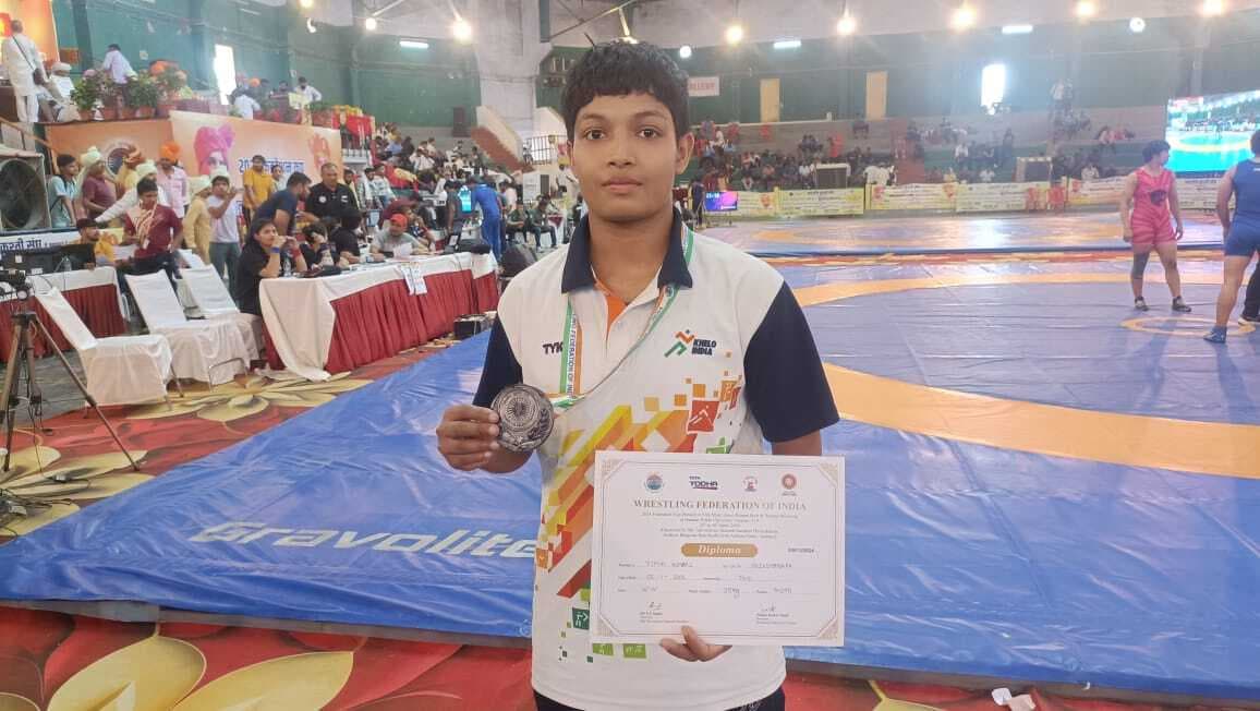 सीनियर राष्ट्रीय फेडरेशन कप कुश्ती में झारखंड की रिंपा ने जीता कांस्य