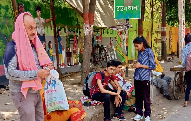 हीट स्ट्रोक की चपटे में लोग, घर से निकलना मुश्किल