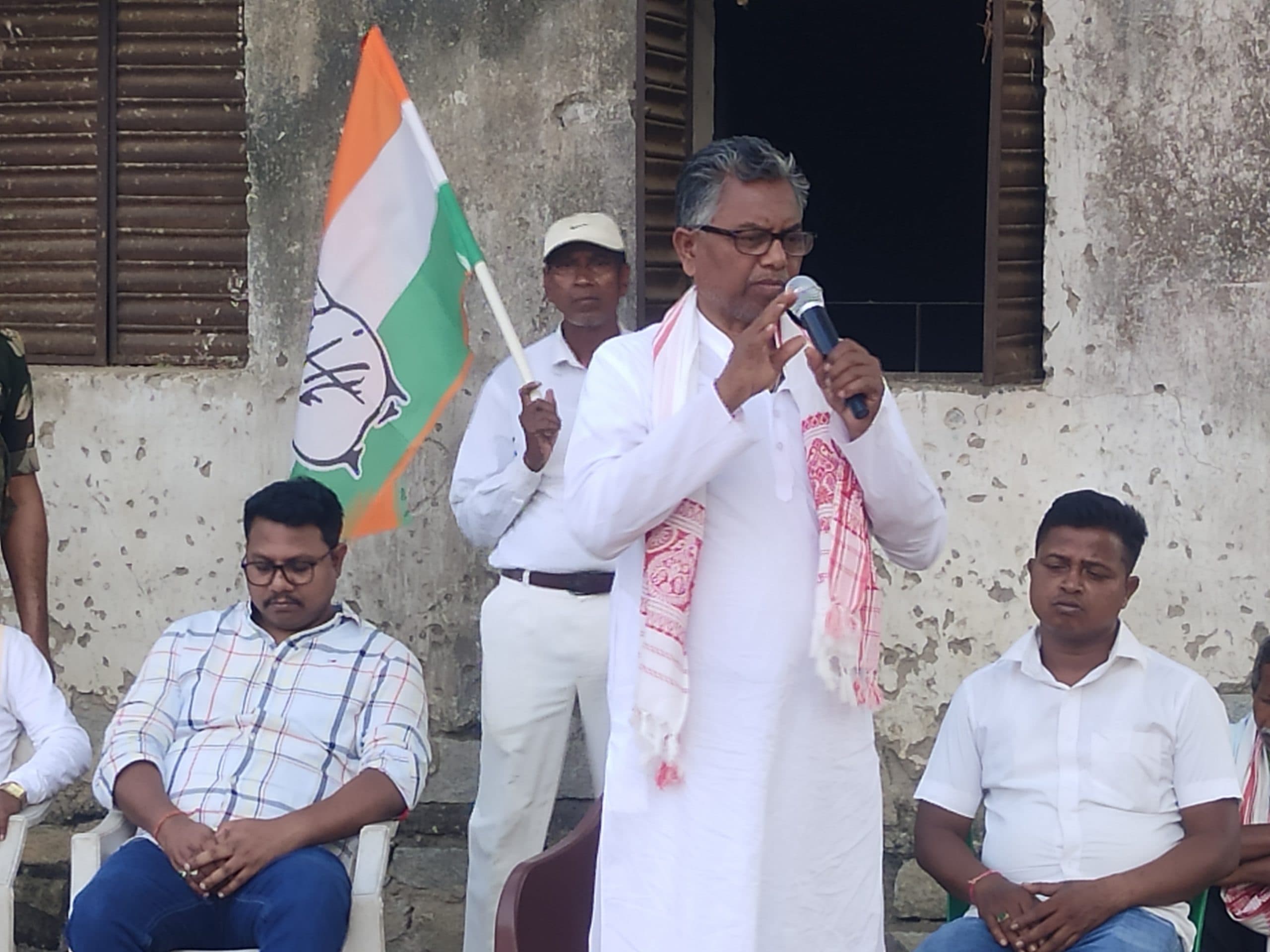 महंगाई व बेरोजगारी केंद्र सरकार की देन: कालीचरण