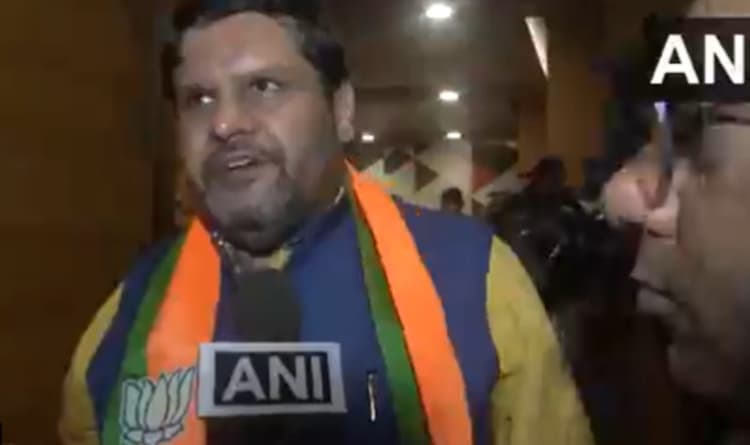 कांग्रेस के राष्ट्रीय प्रवक्ता गौरव वल्लभ भाजपा में शामिल, छह घंटे पहले दिया था इस्तीफा
