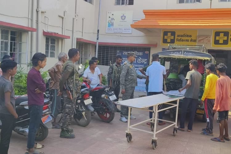 गुमला में शादी की खुशियां गम में बदलीं, मिट्टी पूजा रस्म अदा कर नाचते-गाते लोगों को बोलेरो ने रौंदा, एक की मौत, तीन घायल