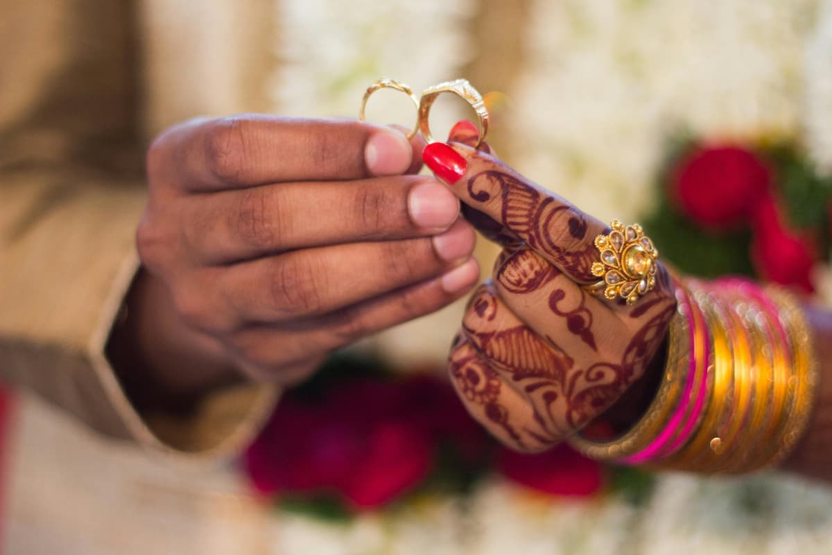 Marriage Tips: अपने होने वाले पति से लड़कियां जरूर पूछे ये सवाल, खुशहाल वैवाहिक जीवन का आधार होगा जवाब